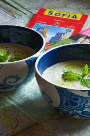 Kulinarne pamiątki z podróży: bułgarski chłodnik tarator