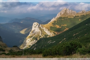 Widok z okolic Kondrackiej Przełęczy na Dolinę Małej Łąki, który...