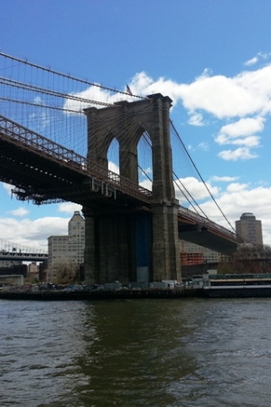Tajemniczy Most Brooklinski – duma NYC