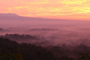 3 godziny snu by zobaczyć TO. Wschód słońca nad Borobudur